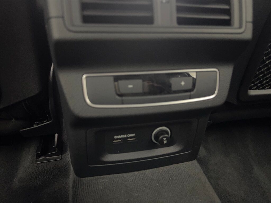 2022 Audi Q5 45 S line Premium CAM,PANO,HTD STS,BLIND SPOT,19&quot; Irving TX