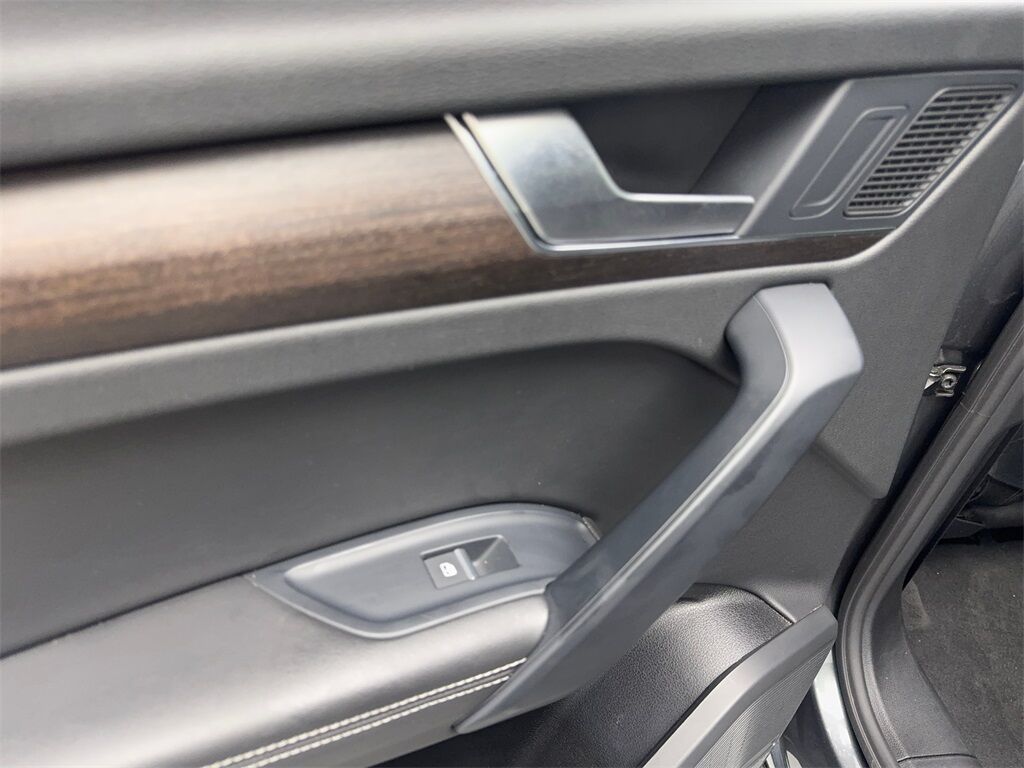 2022 Audi Q5 45 S line Premium CAM,PANO,HTD STS,BLIND SPOT,19&quot; Irving TX