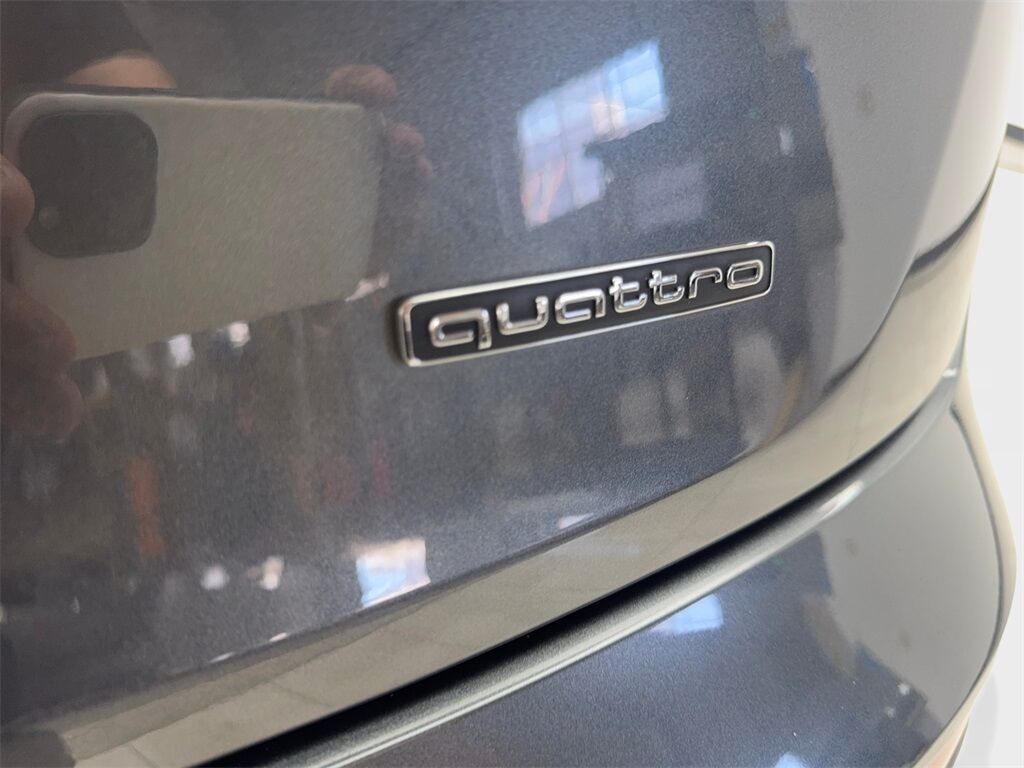 2022 Audi Q5 45 S line Premium CAM,PANO,HTD STS,BLIND SPOT,19&quot; Irving TX