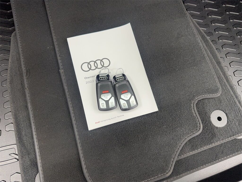 2022 Audi Q5 45 S line Premium CAM,PANO,HTD STS,BLIND SPOT,19&quot; Irving TX