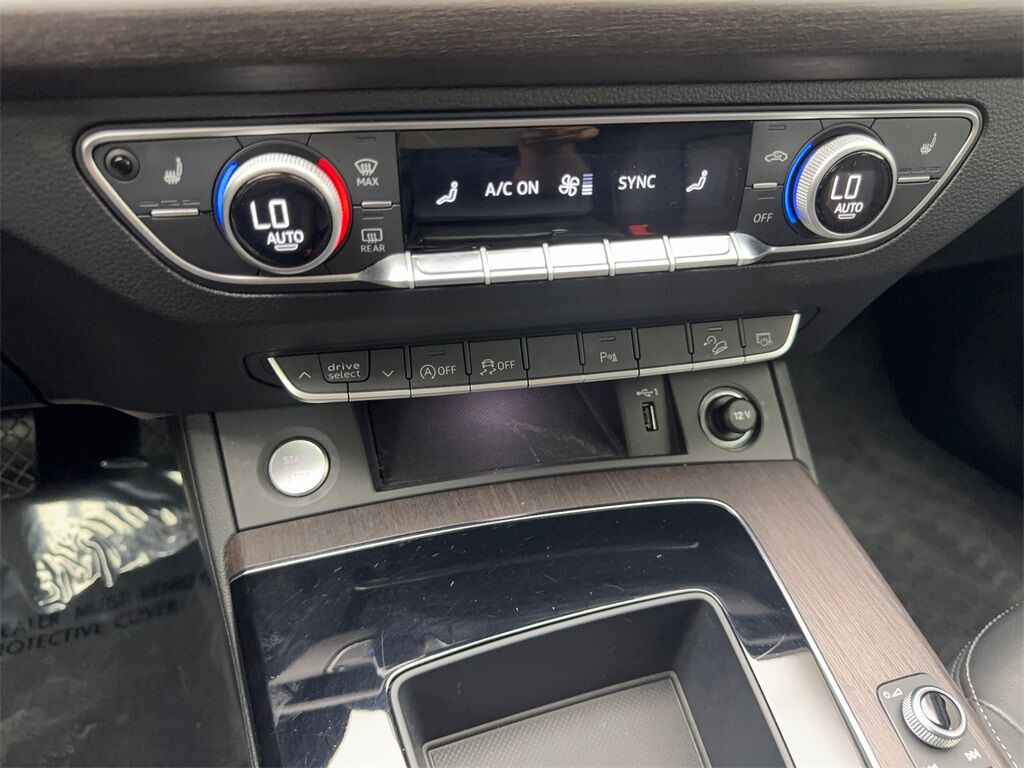 2022 Audi Q5 45 S line Premium CAM,PANO,HTD STS,BLIND SPOT,19&quot; Irving TX