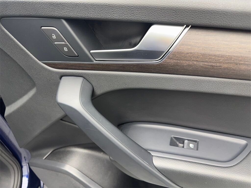 2022 Audi Q5 45 S line Premium CAM,PANO,HTD STS,BLIND SPOT,19&quot; Irving TX