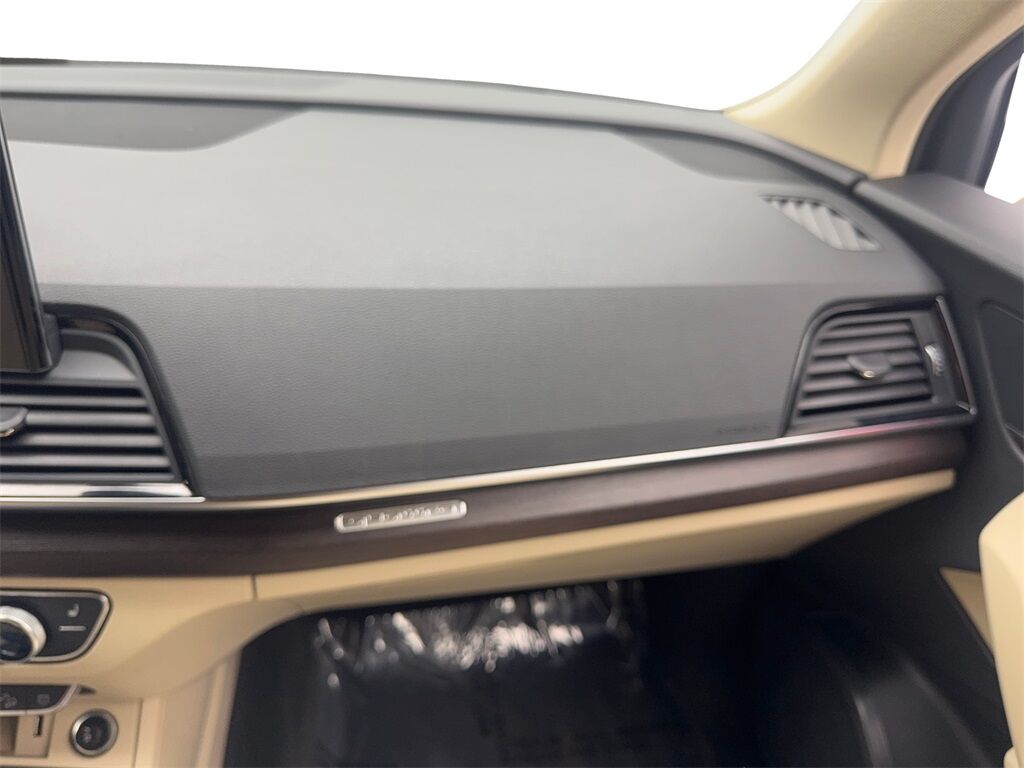 2022 Audi Q5 45 S line Premium CAM,PANO,HTD STS,BLIND SPOT,19&quot; Irving TX