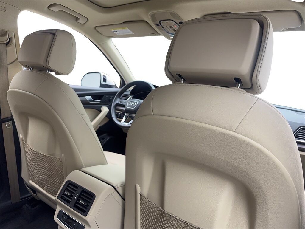 2022 Audi Q5 45 S line Premium CAM,PANO,HTD STS,BLIND SPOT,19&quot; Irving TX