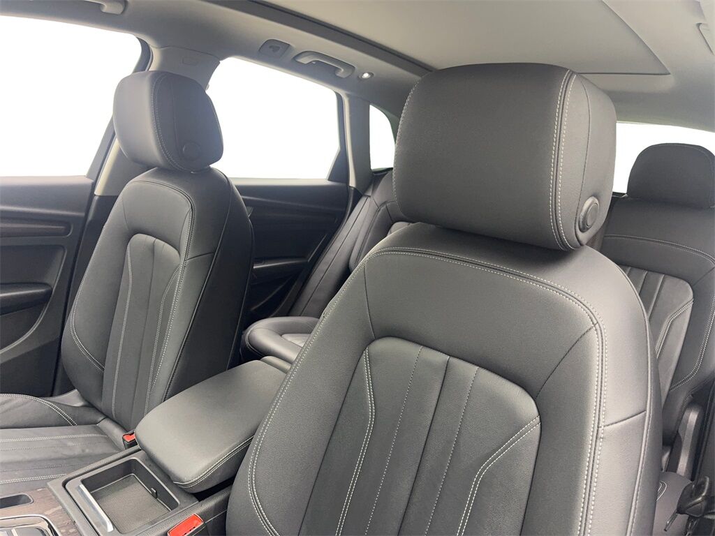 2022 Audi Q5 45 S line Premium CAM,PANO,HTD STS,BLIND SPOT,19&quot; Irving TX