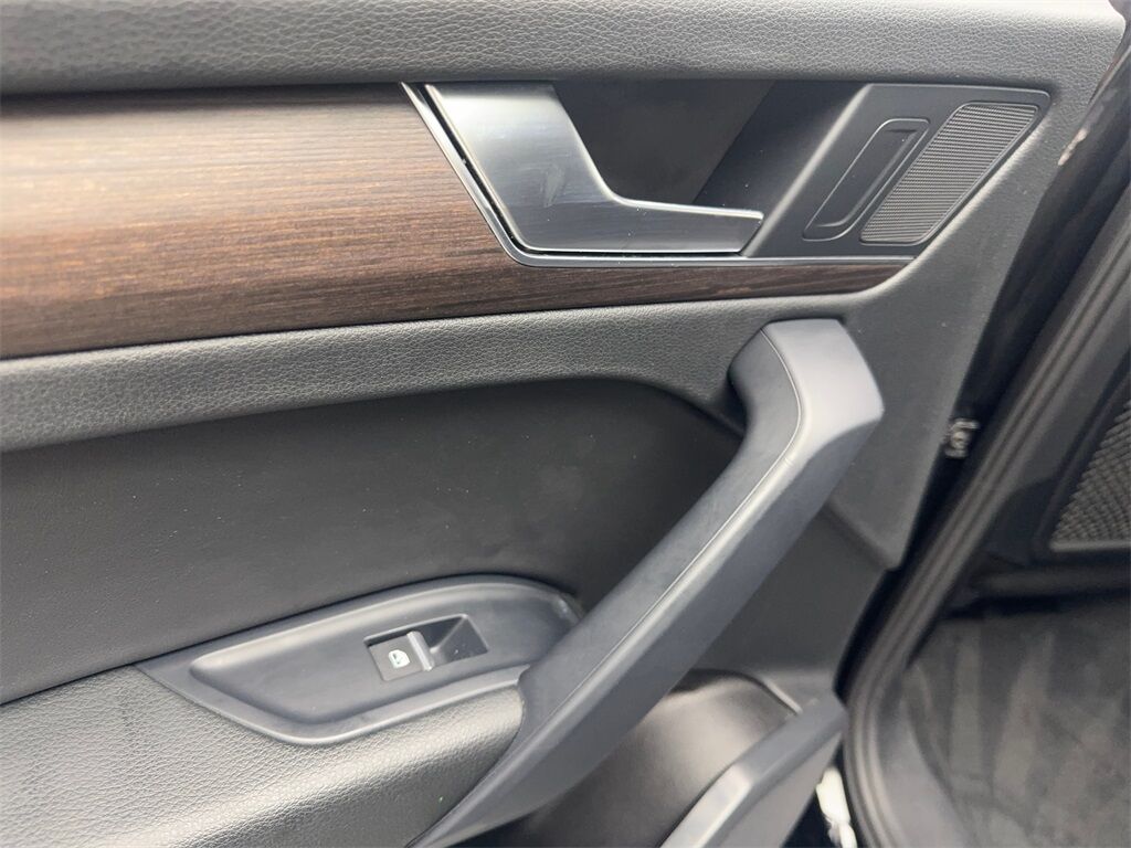 2022 Audi Q5 45 S line Premium CAM,PANO,HTD STS,BLIND SPOT,19&quot; Irving TX