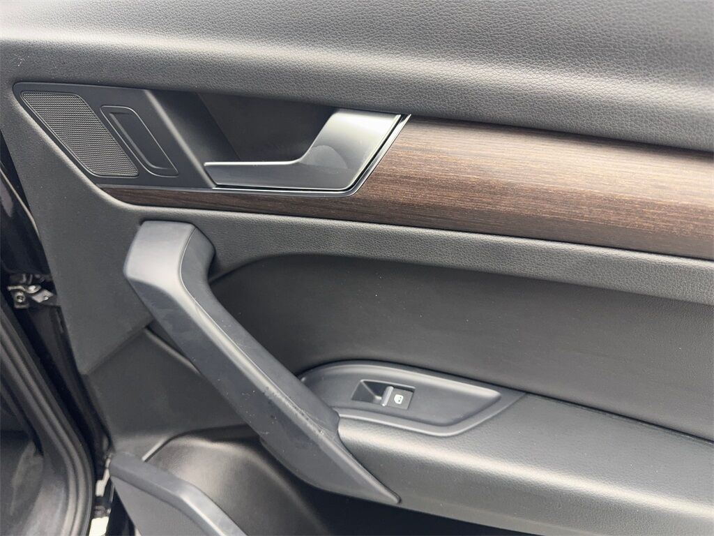 2022 Audi Q5 45 S line Premium CAM,PANO,HTD STS,BLIND SPOT,19&quot; Irving TX