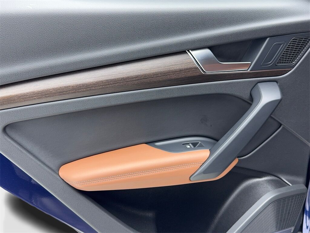 2022 Audi Q5 45 S line Premium CAM,PANO,HTD STS,BLIND SPOT,20&quot; Plano TX