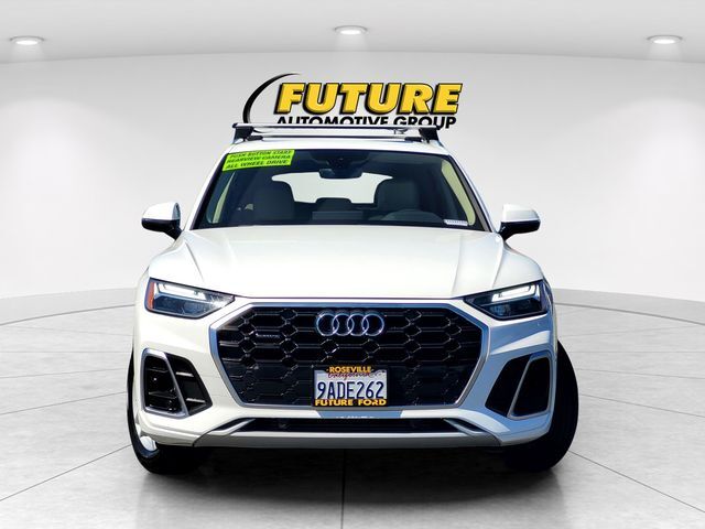 2022 Audi Q5 45 S line Premium