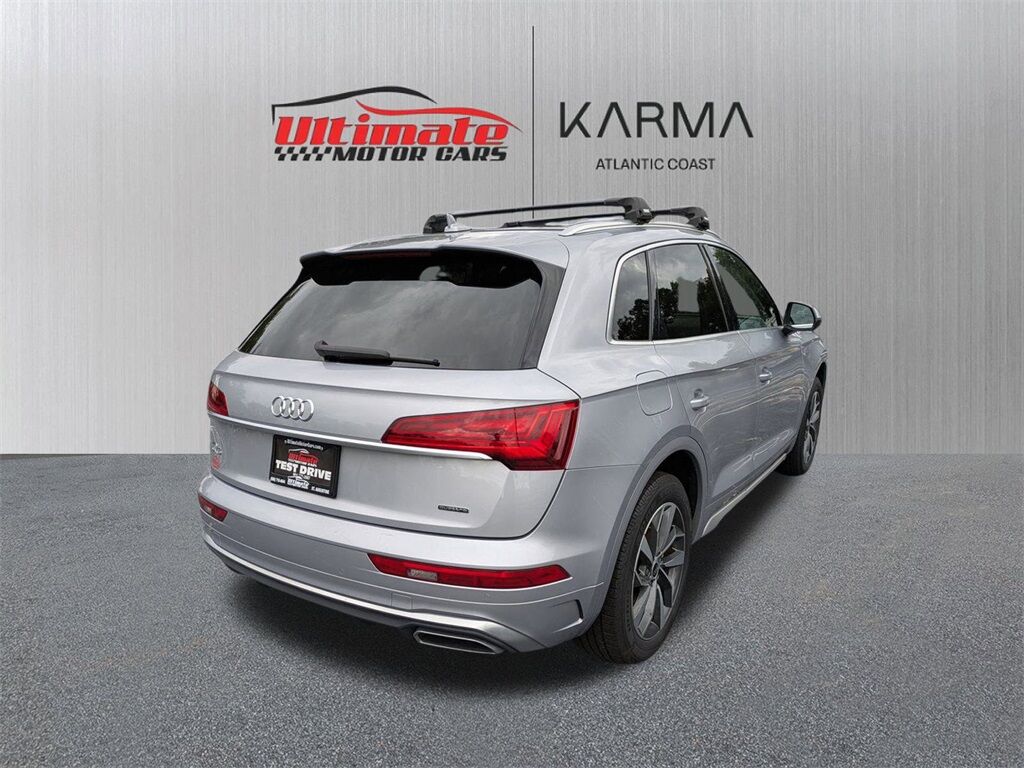 2022 Audi Q5 45 S line Premium