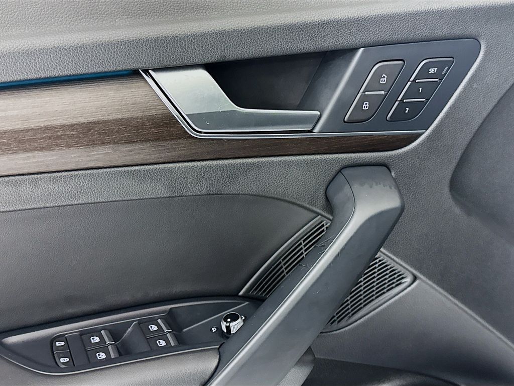 2022 Audi Q5 45 S line Prestige Kennewick WA