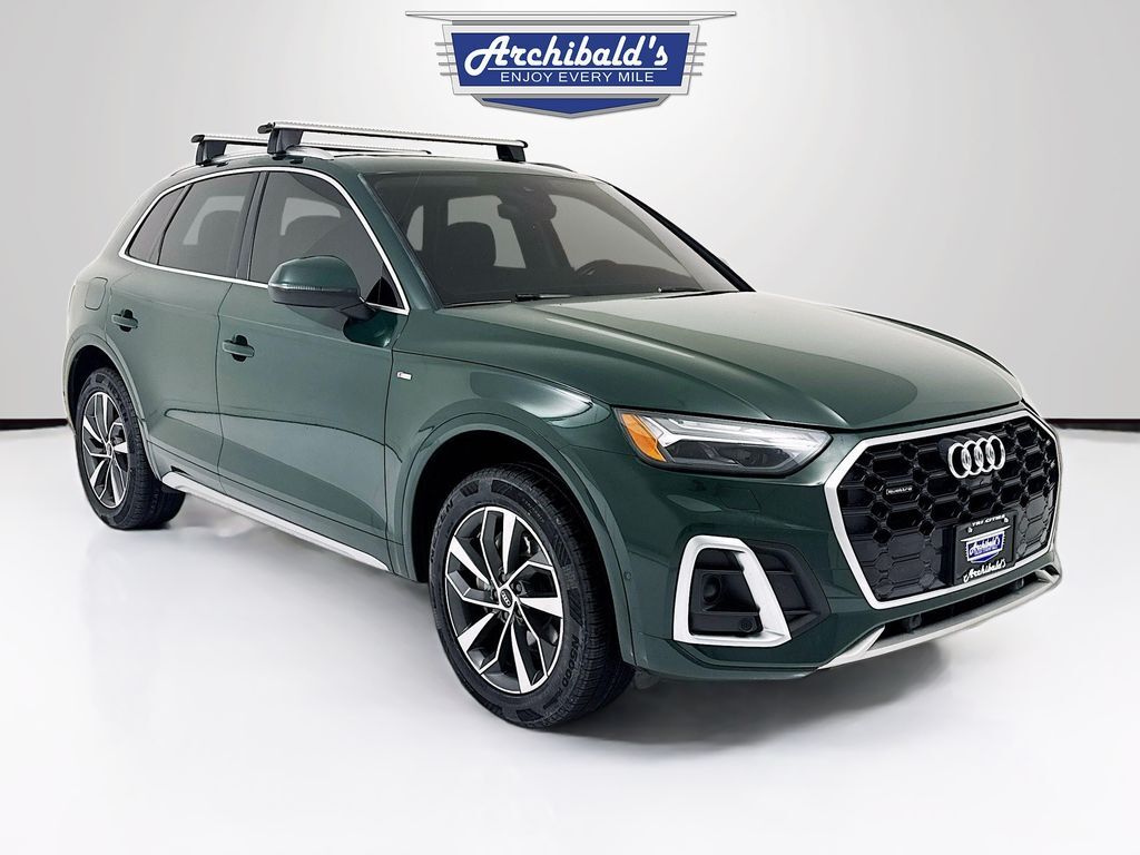 2022 Audi Q5 45 S line Prestige