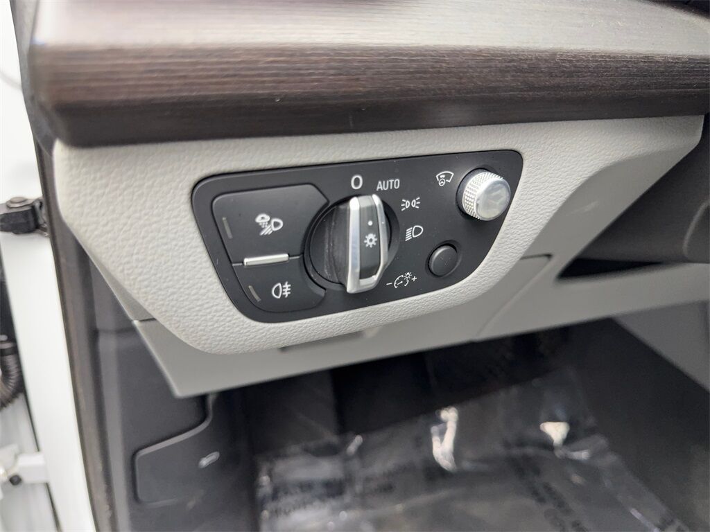 2022 Audi Q5 45 S line Prestige Irving TX