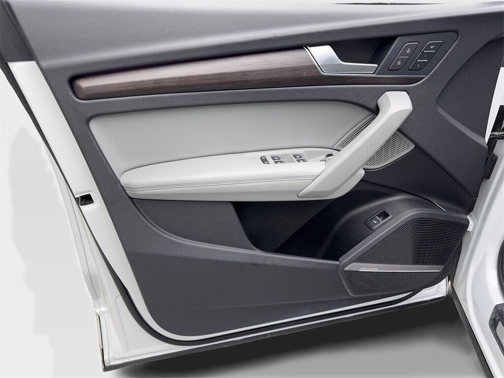 2022 Audi Q5 45 S line Prestige Irving TX
