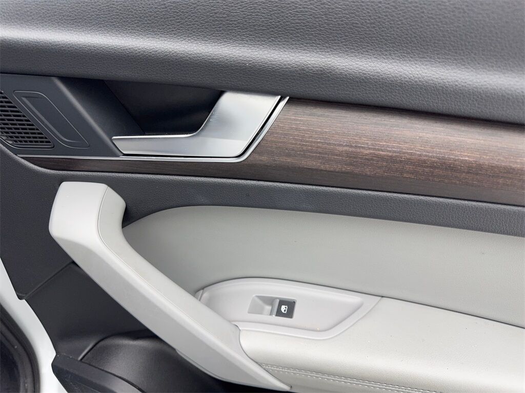 2022 Audi Q5 45 S line Prestige Irving TX