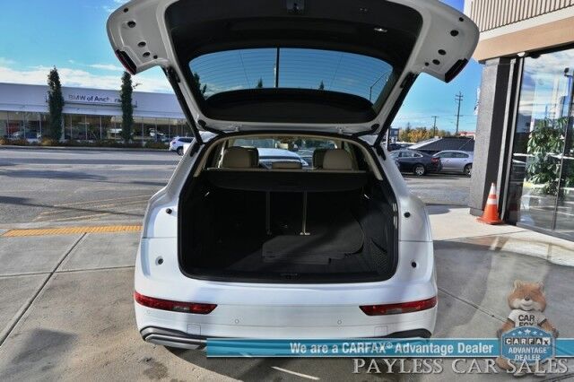 2022 Audi Q5 Premium Plus / AWD / Power & Heated Leather Seats / Sunroof / Apple CarPlay & Android Auto / 360 Back Up Camera / Keyless Entry & Start / Roof Rack / Power Liftgate / 1-Owner Anchorage AK