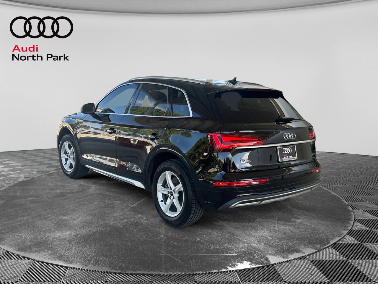 2022 Audi Q5 Premium