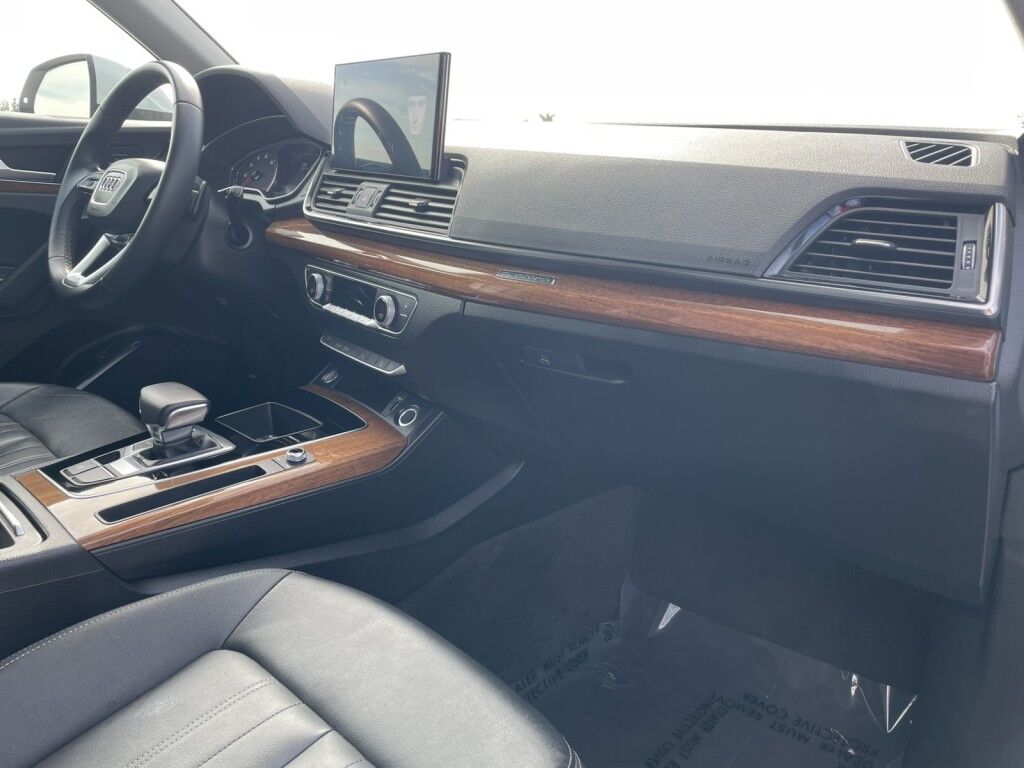 2022 Audi Q5 S LINE PREMIUM~1 OWNER~CLEAN CAR FAX~BLIND SPOT MONITOR~ONLINE FINANCE AND SHIPPING AVAILABLE!!!! Sarasota FL