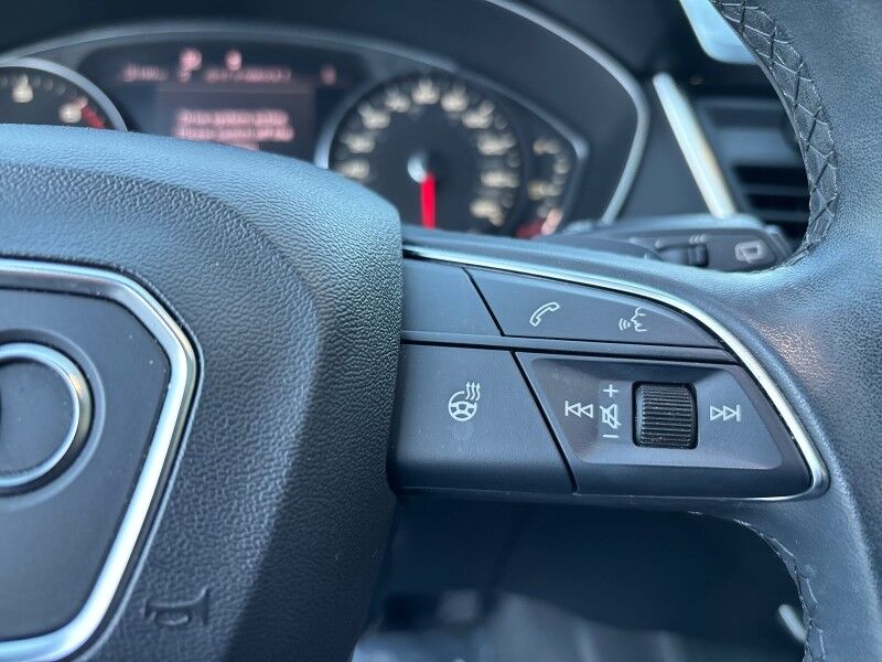 2022 Audi Q5 S line Premium AWD w/CONVENIENCE PKG. Seffner FL