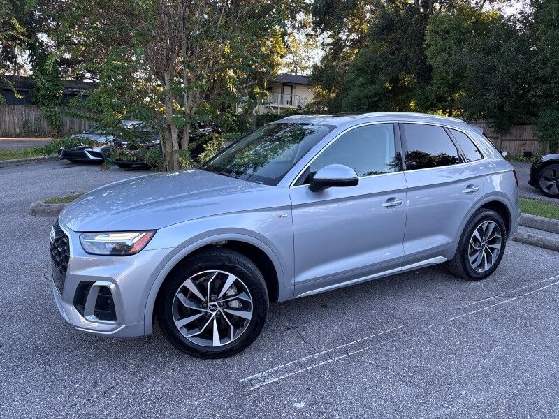 2022 Audi Q5 S line Premium AWD w/CONVENIENCE PKG. Seffner FL