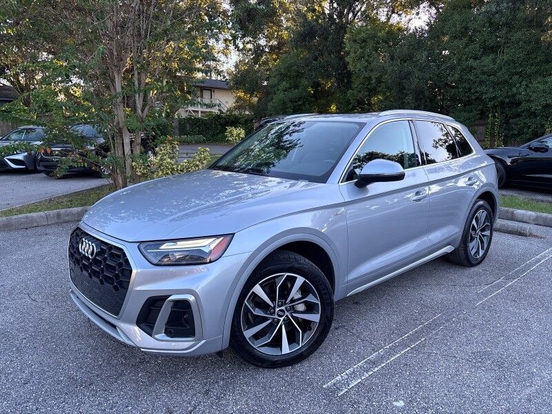 2022 Audi Q5 S line Premium AWD w/CONVENIENCE PKG. Seffner FL