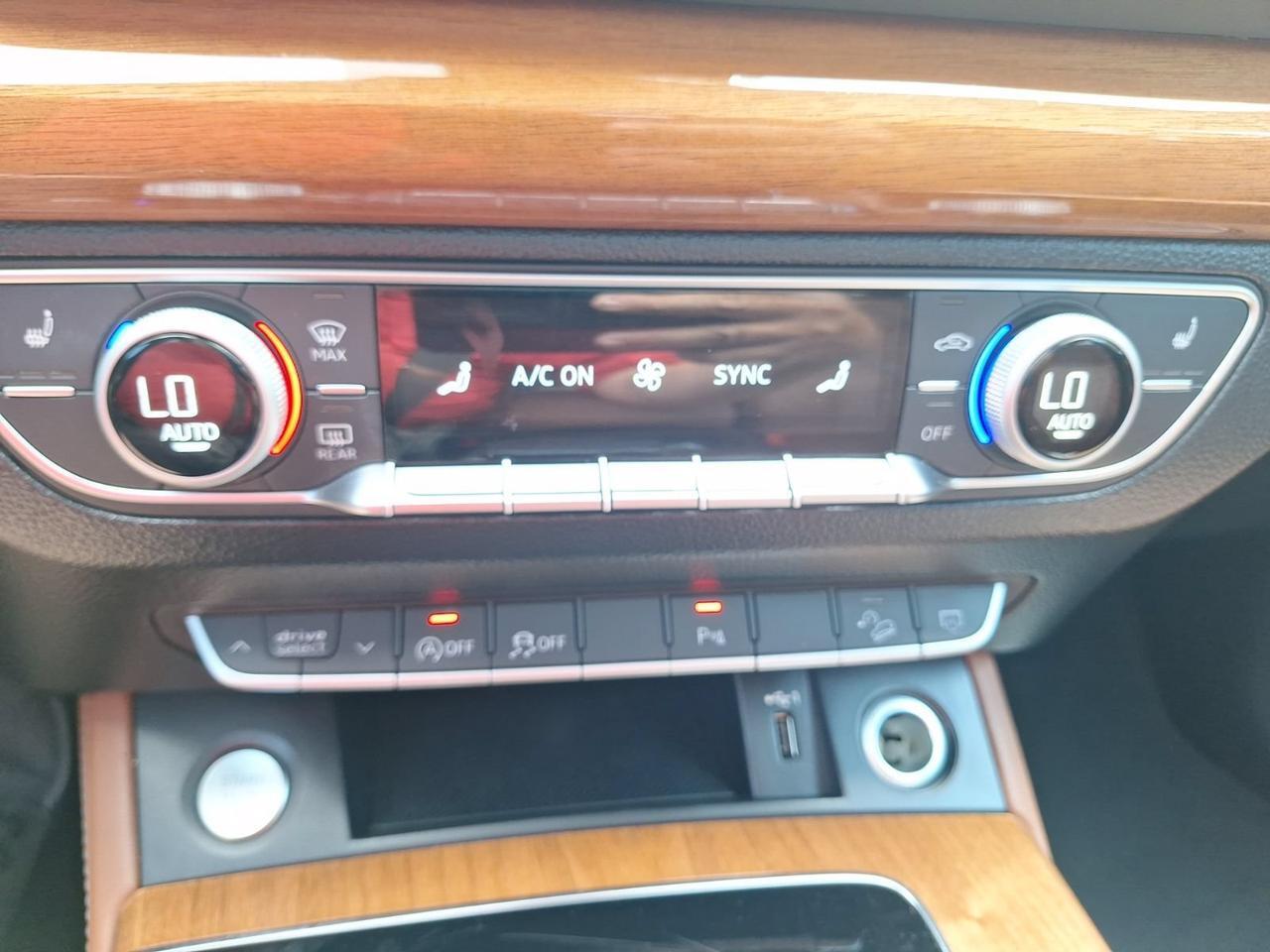 2022 Audi Q5 S line Premium Plus Hurst TX