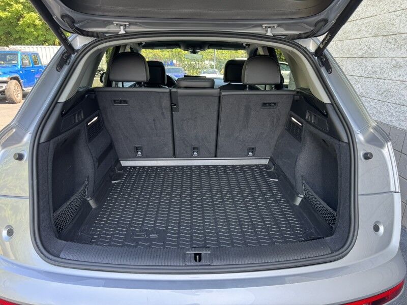 2022 Audi Q5 S line Premium Plus Quattro Willow Grove PA