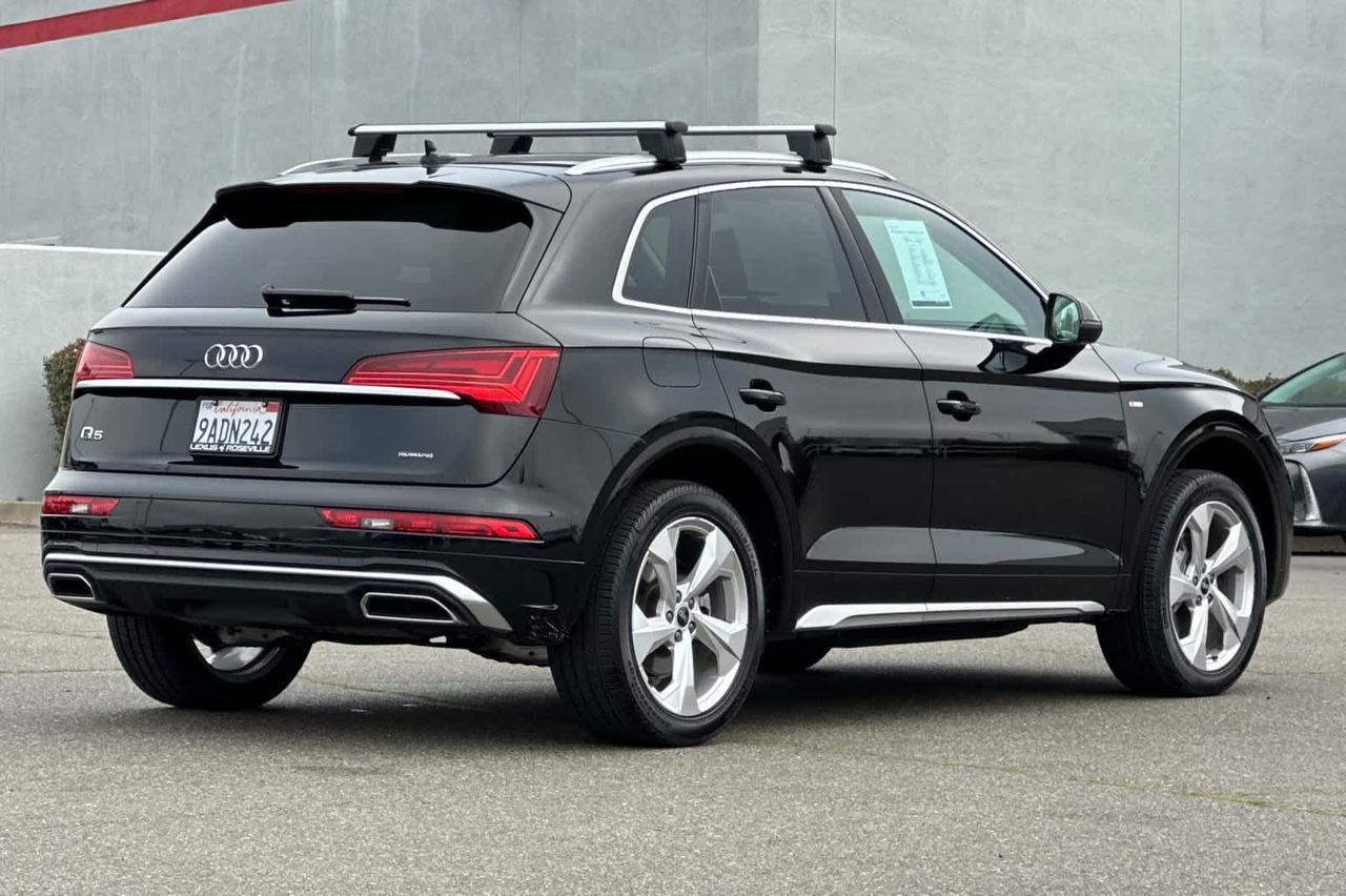 2022 Audi Q5 S line Premium Plus
