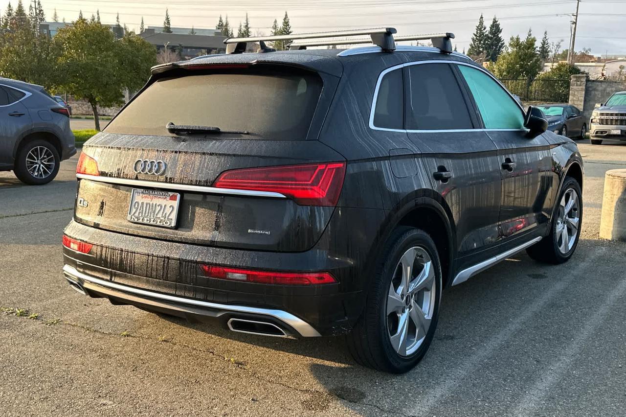 2022 Audi Q5 S line Premium Plus