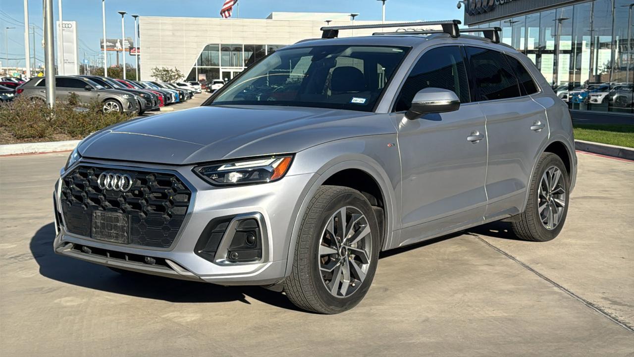 2022 Audi Q5 S line Premium Plus