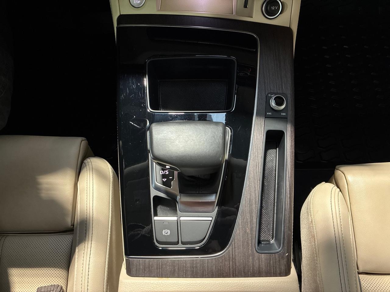 2022 Audi Q5 S line Premium Plus, Warm Weather Pkg, B&O Sound Houston TX