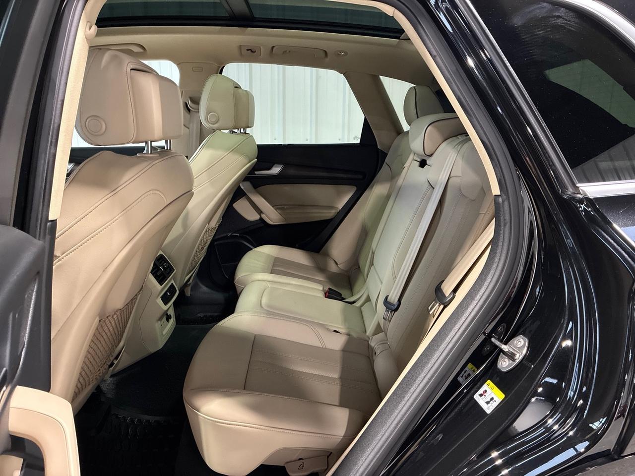 2022 Audi Q5 S line Premium Plus, Warm Weather Pkg, B&O Sound Houston TX