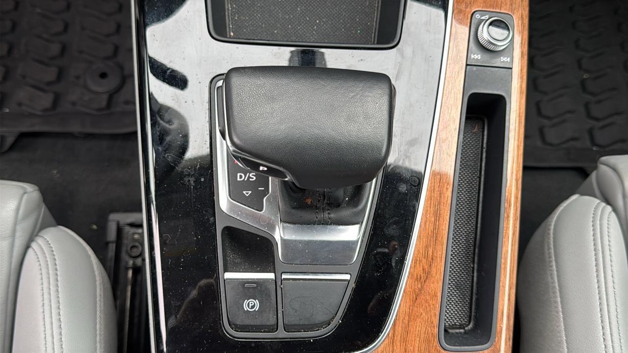 2022 Audi Q5 S line Premium  Selma TX