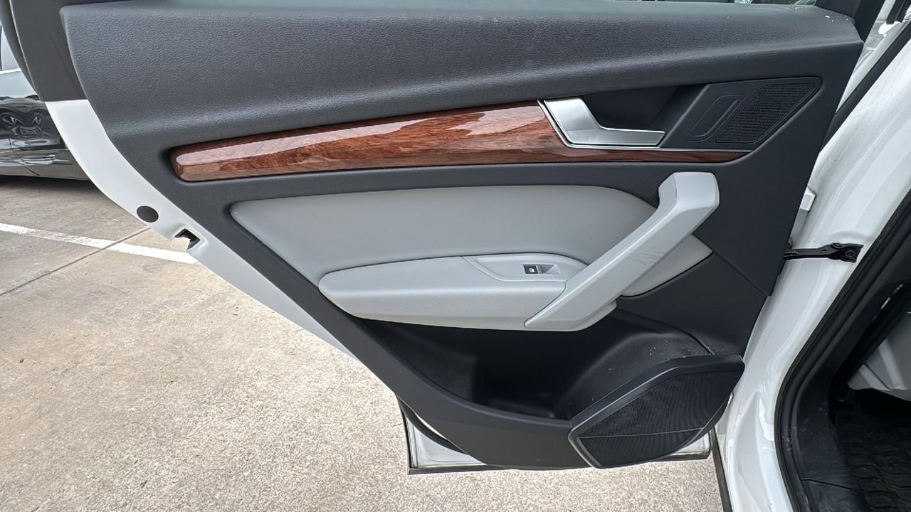 2022 Audi Q5 S line Premium  Selma TX