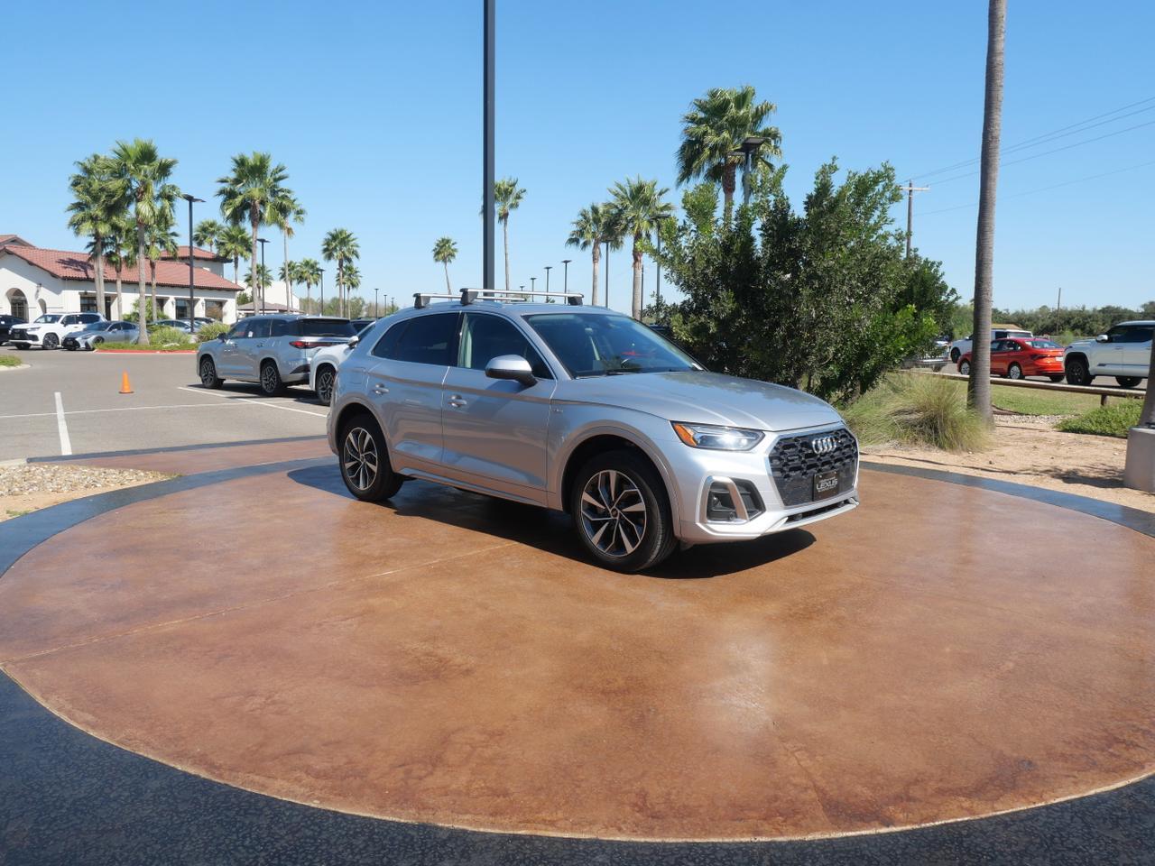 2022 Audi Q5 S line Premium