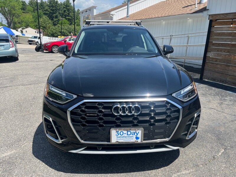 2022 Audi Q5 S line Premium