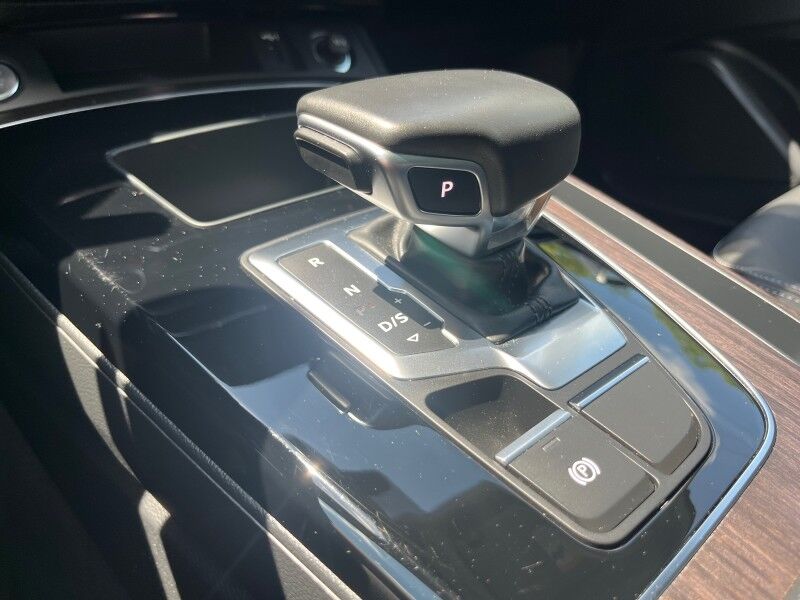 2022 Audi Q5 S line Premium Whitinsville MA