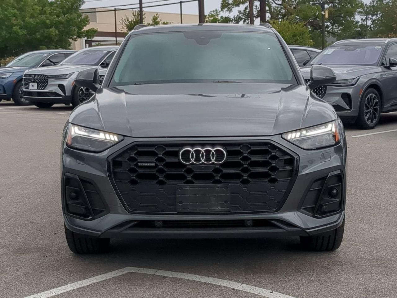 2022 Audi Q5 S line Prestige