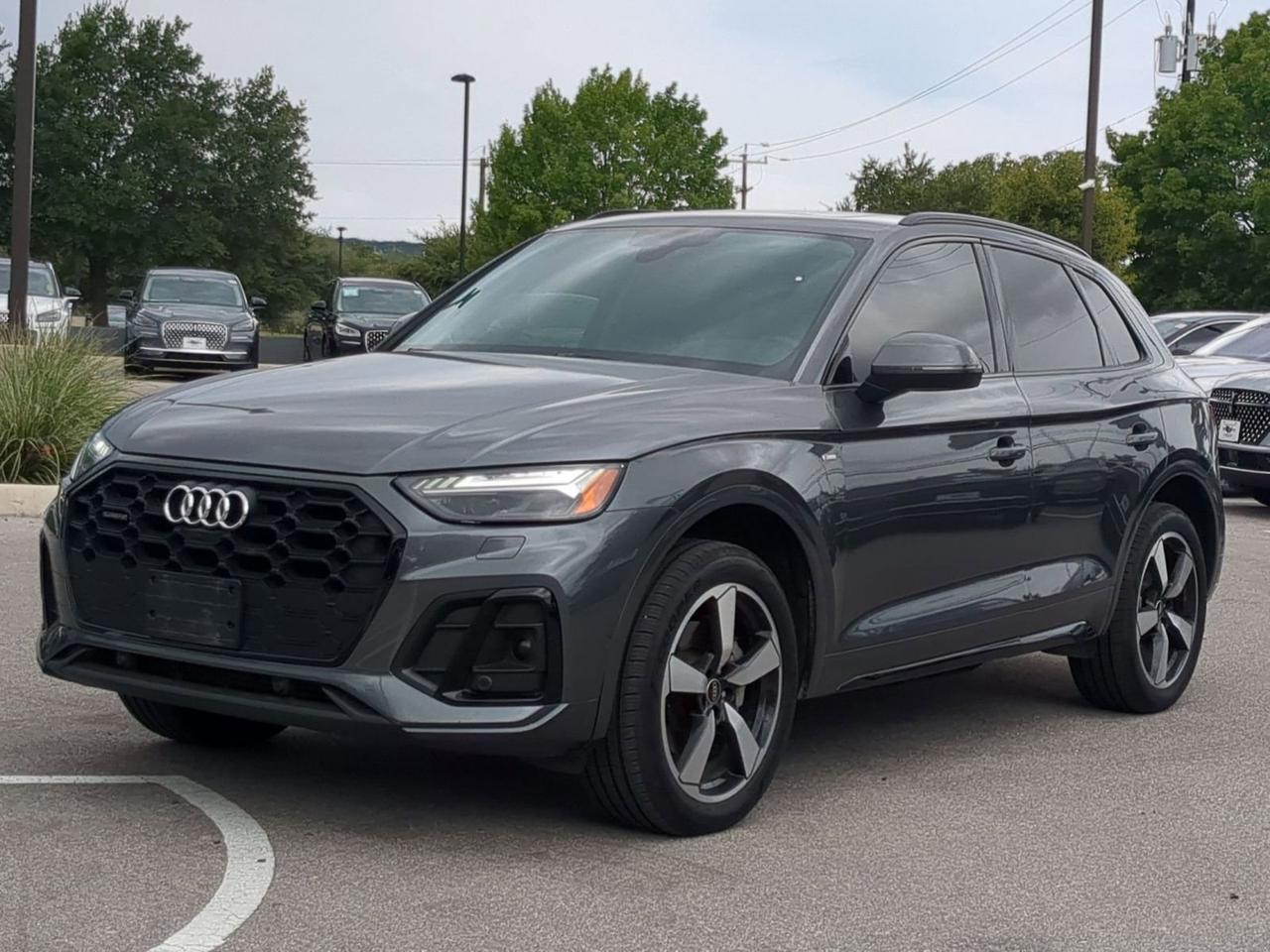 2022 Audi Q5 S line Prestige