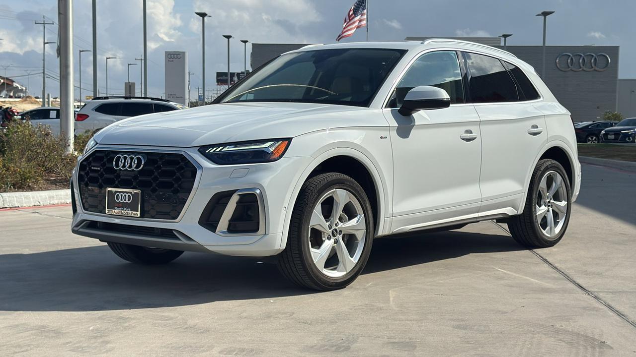 2022 Audi Q5 S line Prestige