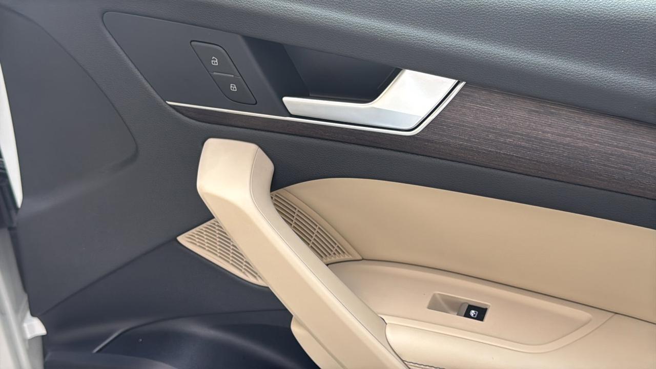 2022 Audi Q5 S line Prestige  Selma TX