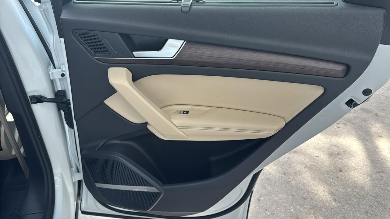 2022 Audi Q5 S line Prestige  Selma TX