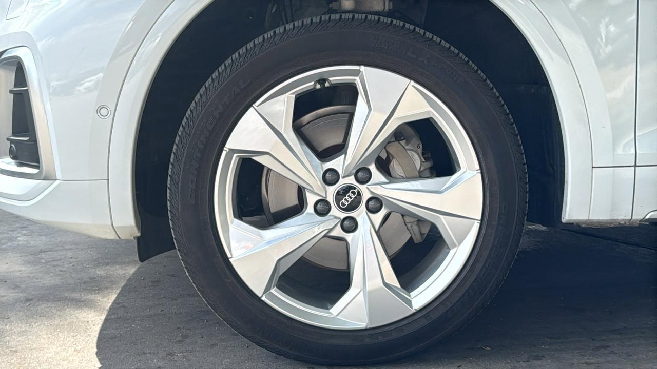 2022 Audi Q5 S line Prestige  Selma TX