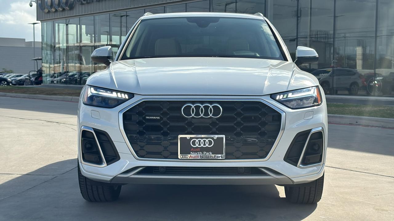 2022 Audi Q5 S line Prestige