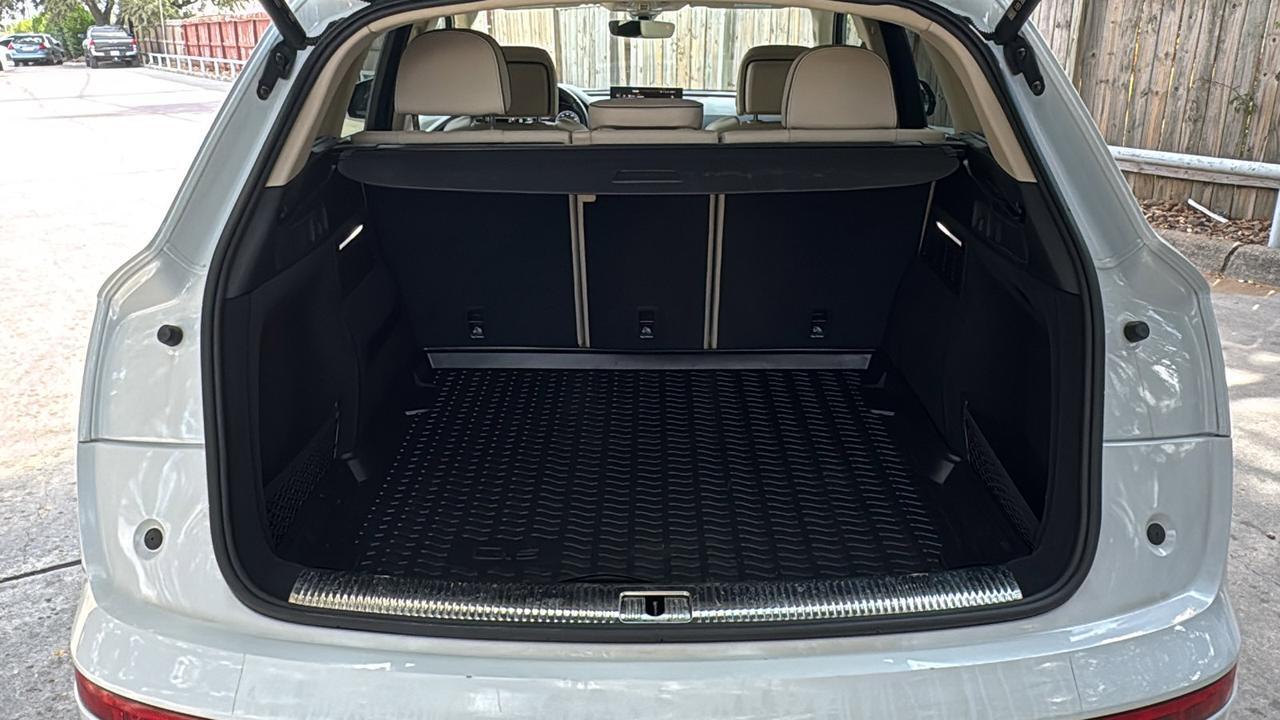 2022 Audi Q5 S line Prestige  Selma TX