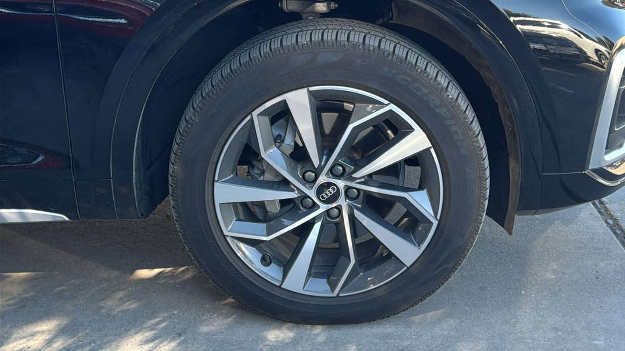 2022 Audi Q5 S line Prestige  Selma TX
