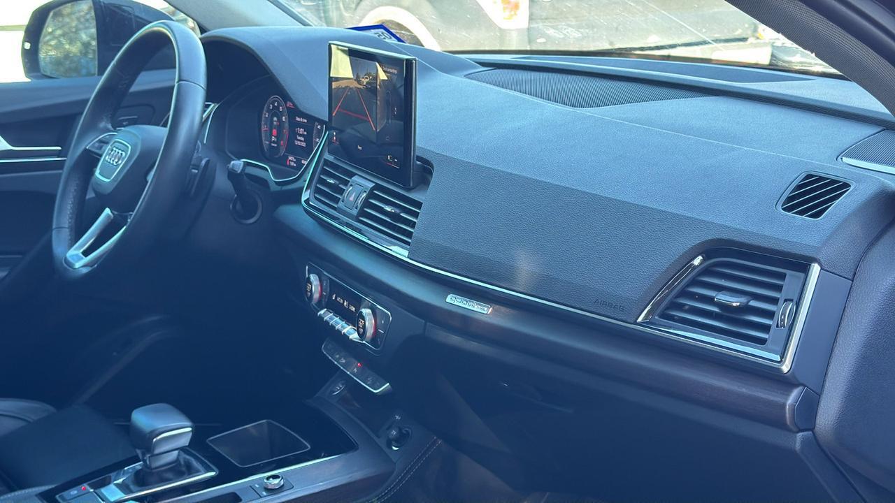 2022 Audi Q5 S line Prestige  Selma TX