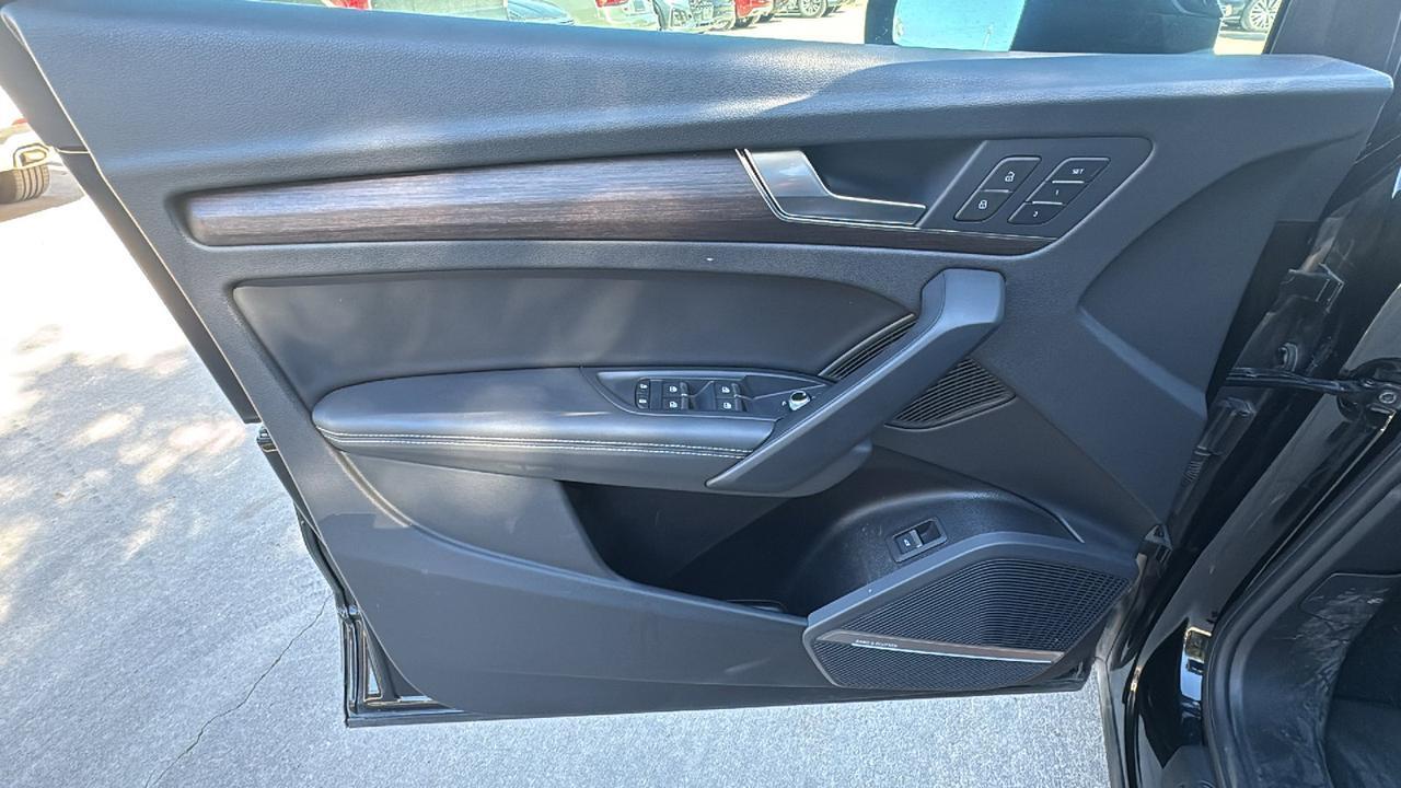 2022 Audi Q5 S line Prestige  Selma TX