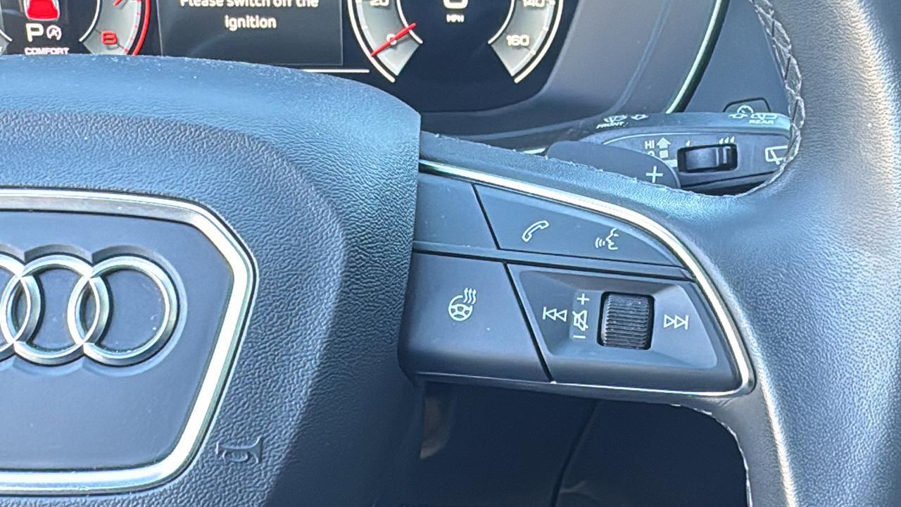 2022 Audi Q5 S line Prestige  Selma TX