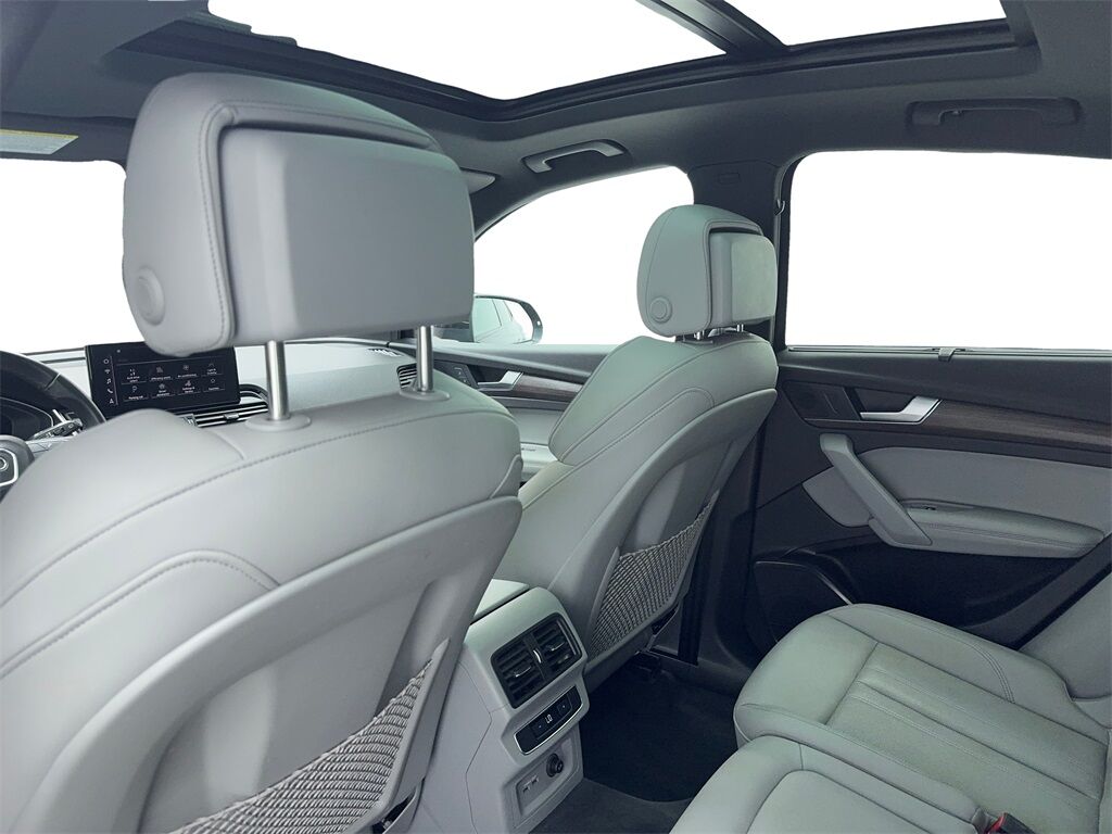 2022 Audi Q5 Sportback 45 S line Premium CAM,PANO,HTD STS,BLIND SPOT Plano TX